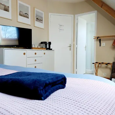 D'hotes - Bed & Breakfast *