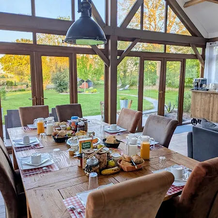 D'hotes - Bed & Breakfast 3*